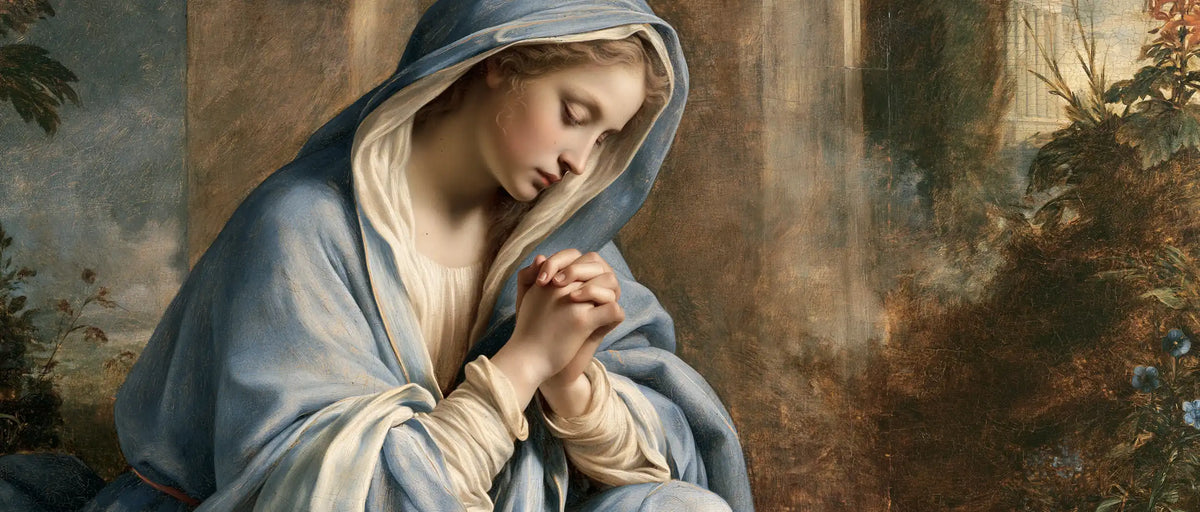 La Vierge en prière — La Douceur au mur du jardin