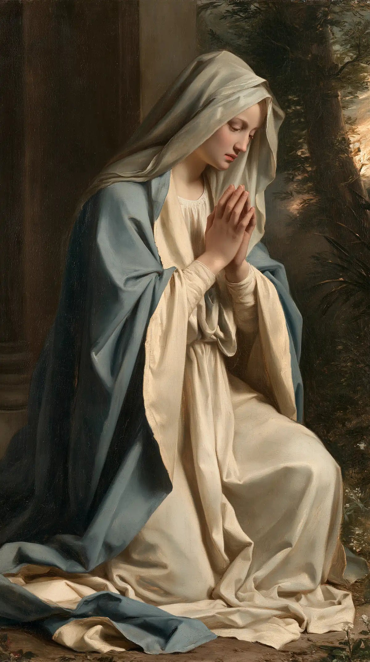 La Vierge en prière — La Lumière entre les longs plis
