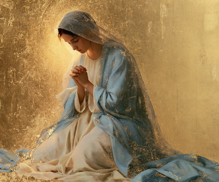 La Vierge en prière — La Prière au manteau poudré d’or